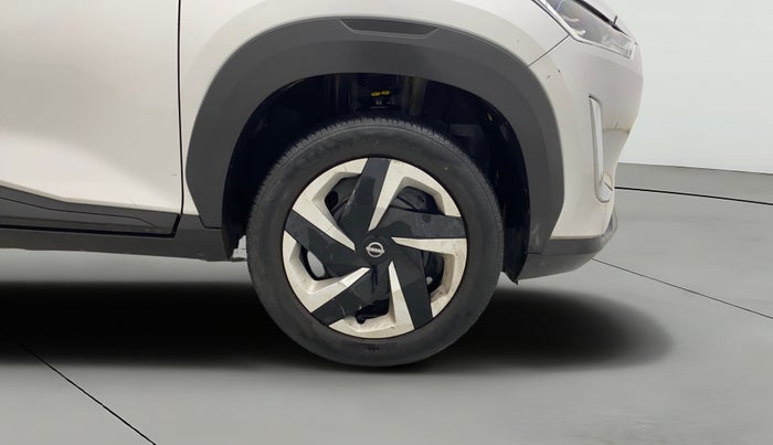 2022 Nissan MAGNITE XL, Petrol, Manual, 34,452 km, Right Front Wheel