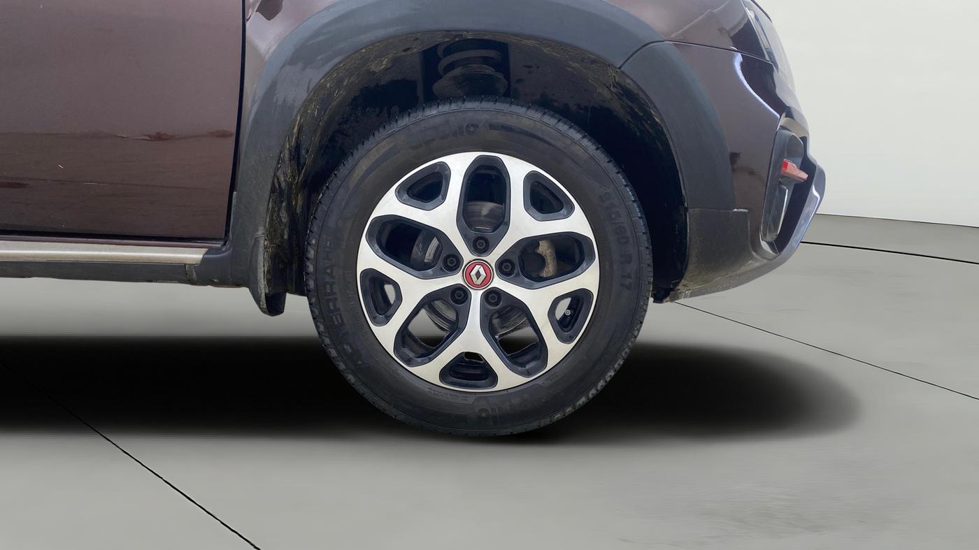 2021 Renault Duster RXZ 1.3 TURBO PETROL MT, Petrol, Manual, 2,544 km, Right Front Wheel