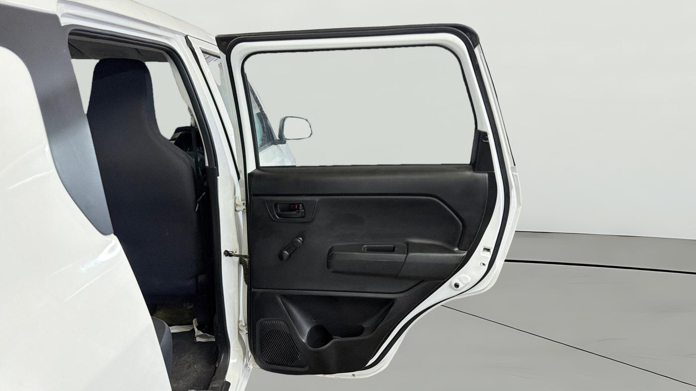 2026 Maruti New Wagon-R LXI 1.0, Petrol, Manual, 2,900 km, RHS Rear Door