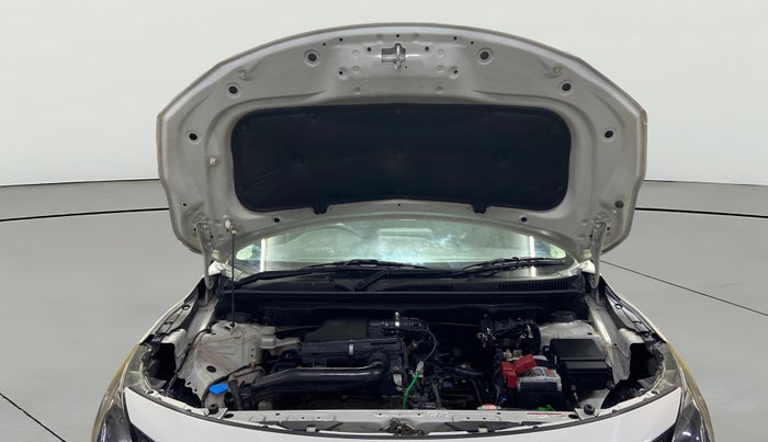 2022 Maruti Baleno DELTA PETROL 1.2, Petrol, Manual, 48,749 km, Open Bonet