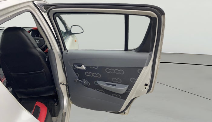 2015 Maruti Alto 800 LXI, Petrol, Manual, 66,458 km, RHS Rear Door