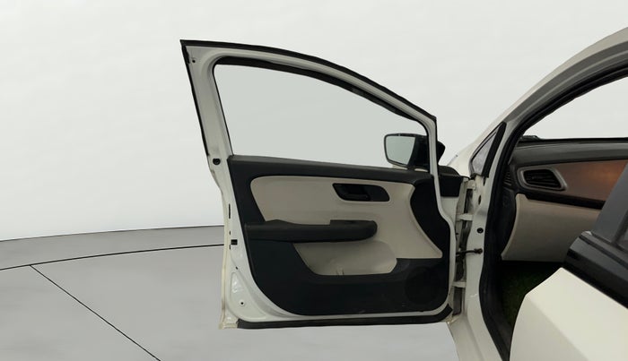2021 Tata ALTROZ XE PETROL, Petrol, Manual, 19,734 km, LHS Front Door