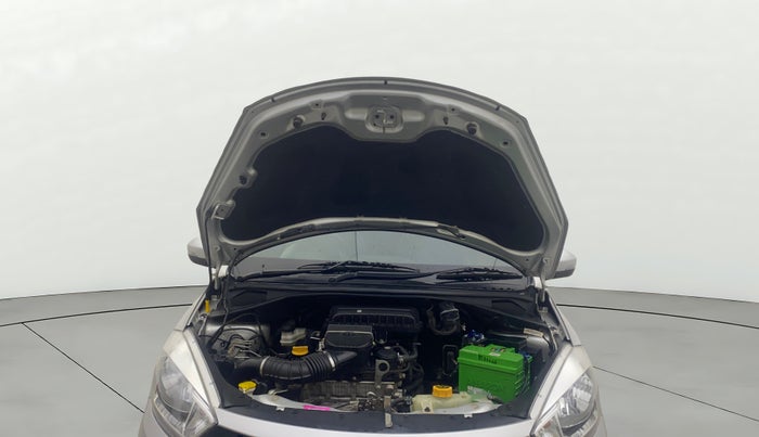 2017 Tata Tiago XZ PETROL, Petrol, Manual, 45,969 km, Open Bonet