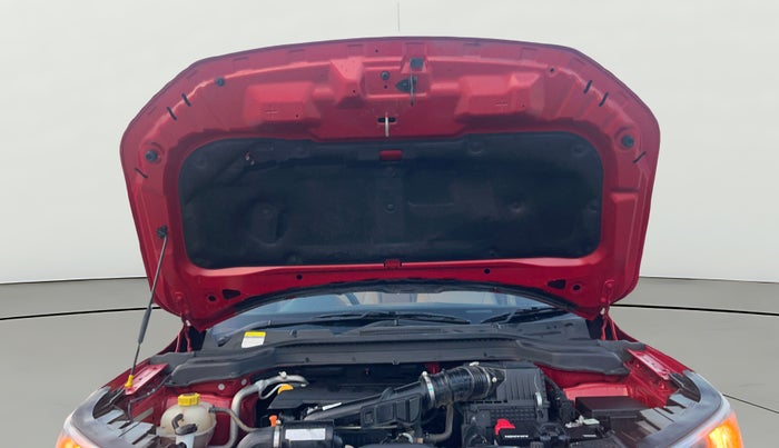 2024 Mahindra XUV300 W8 (O) 1.2 PETROL AMT, Petrol, Automatic, 20,797 km, Open Bonet