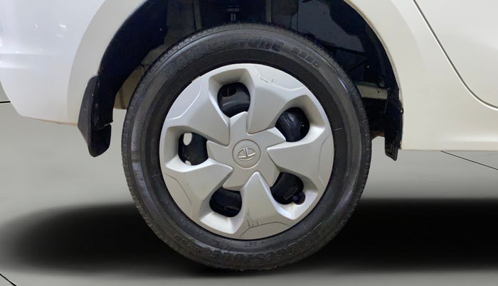 2023 Tata TIGOR XZ CNG, CNG, Manual, 26,747 km, Right Rear Wheel