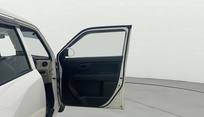 2021 Maruti New Wagon-R LXI CNG 1.0, CNG, Manual, 1,09,318 km, RHS Front Door