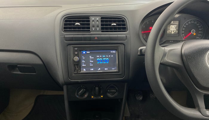 2018 Volkswagen Ameo TRENDLINE 1.0L, CNG, Manual, 1,32,995 km, Air Conditioner