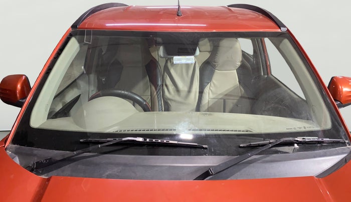 2017 Mahindra Kuv100 K6 6 STR, Petrol, Manual, 27,723 km, Front Windshield