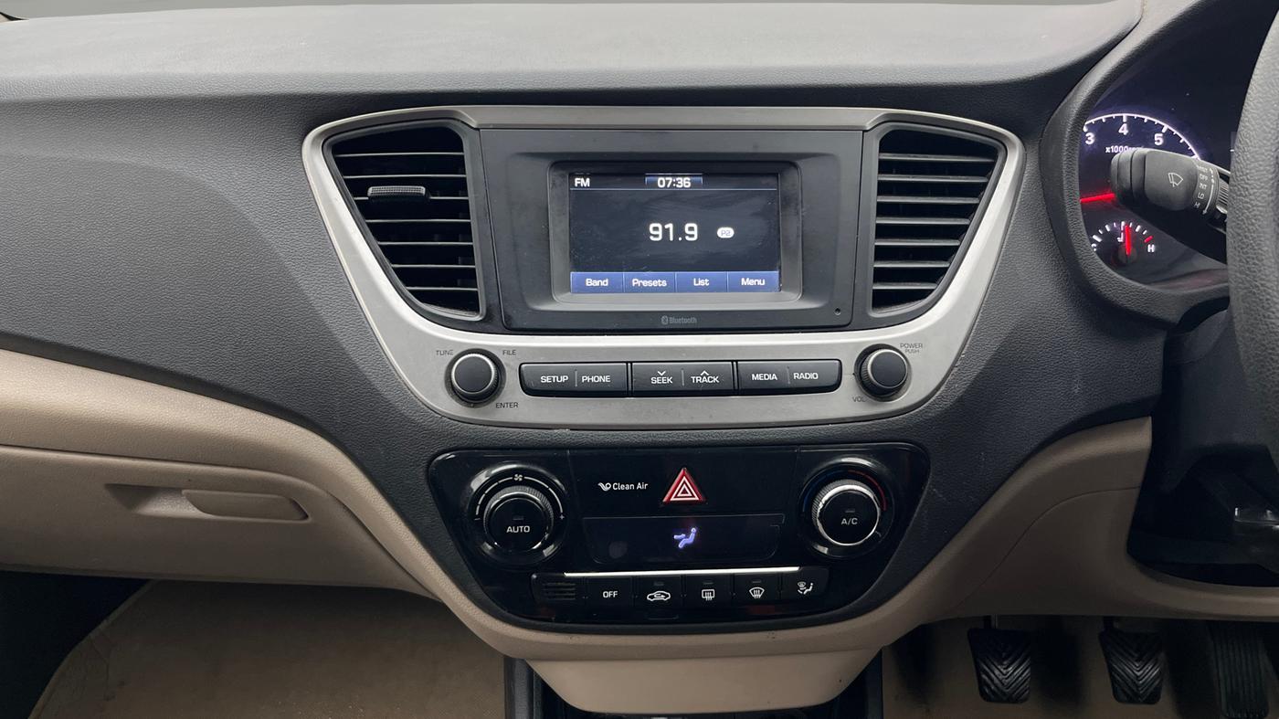 2019 Hyundai Verna 1.4 EX PETROL, Petrol, Manual, 89,110 km, Air Conditioner