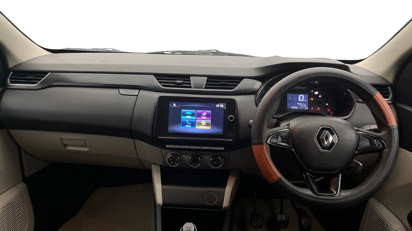 2022 Renault TRIBER RXT, Petrol, Manual, 45,603 km, Dashboard