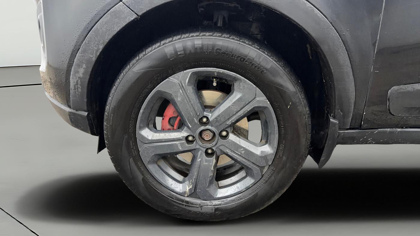 2022 Tata NEXON XZA PLUS (PREMIUM) PETROL DARK EDITION, Petrol, Automatic, 78,786 km, Left Front Wheel