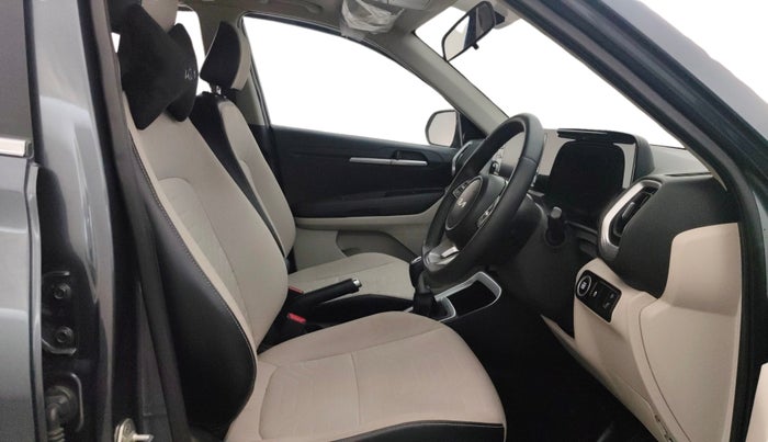 2022 KIA SONET HTX 1.5, Diesel, Manual, 21,012 km, Right Side Front Door Cabin