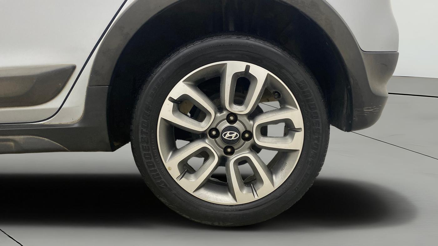 2019 Hyundai i20 Active 1.2 SX, Petrol, Manual, 43,062 km, Left Rear Wheel