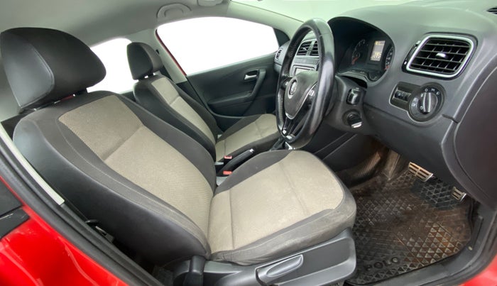 2017 Volkswagen Polo GT TSI AT, Petrol, Automatic, 91,833 km, Right Side Front Door Cabin