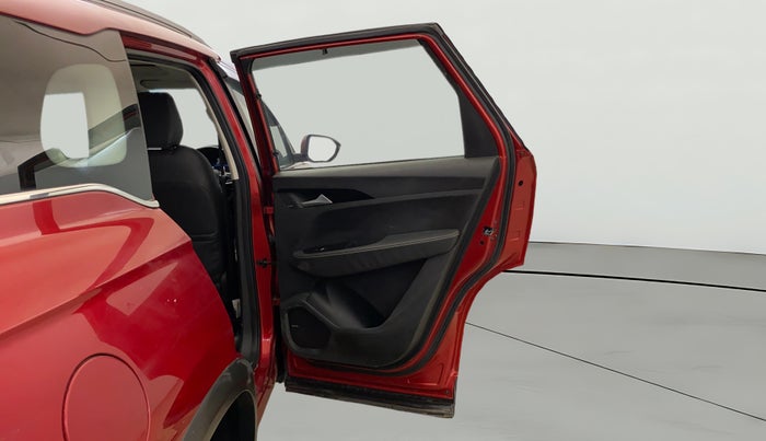 2019 MG HECTOR SHARP HYBRID 1.5 PETROL, Petrol, Manual, 54,767 km, RHS Rear Door