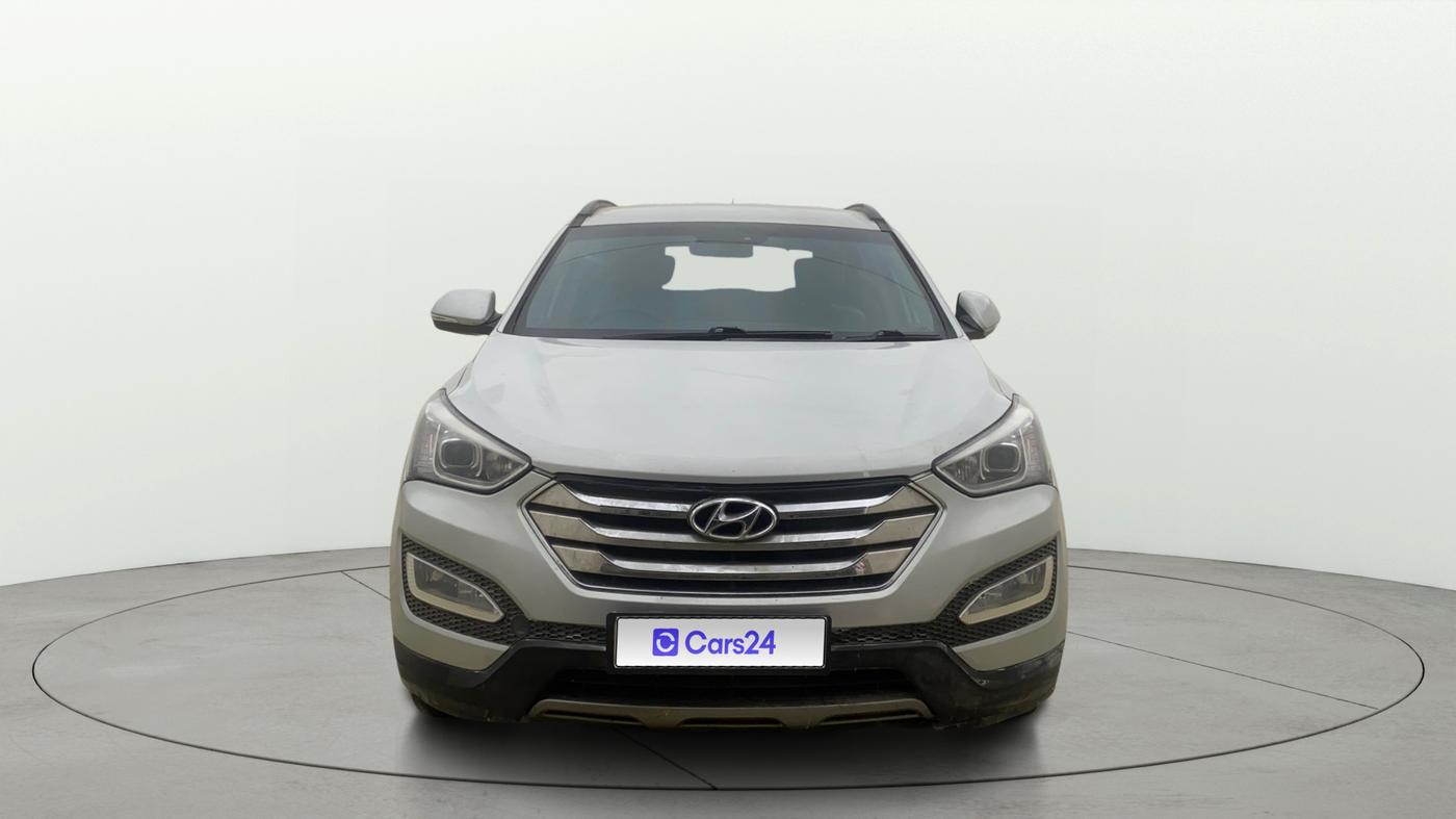 2014 Hyundai Santa Fe 4 WD AT, Diesel, Automatic, 1,45,736 km, Front