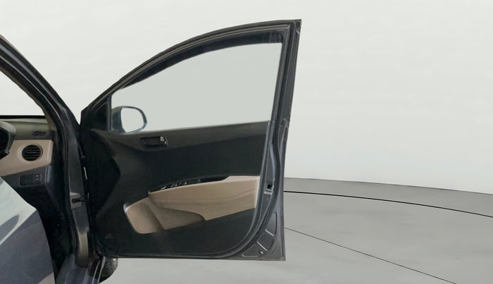 2017 Hyundai Grand i10 MAGNA 1.2 KAPPA VTVT, Petrol, Manual, 32,374 km, RHS Front Door