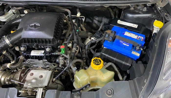 2018 Tata NEXON XM PETROL, Petrol, Manual, 79,483 km, Engine View - Left