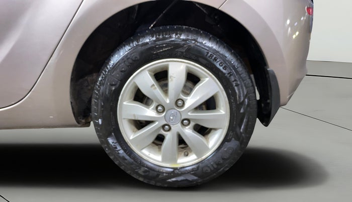 2012 Hyundai i20 SPORTZ 1.2, Petrol, Manual, 39,730 km, Left Rear Wheel