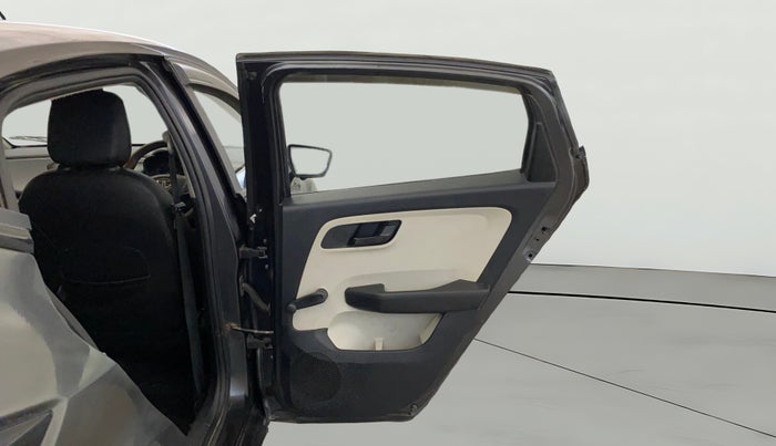 2021 Tata ALTROZ XE PETROL, Petrol, Manual, 81,966 km, RHS Rear Door