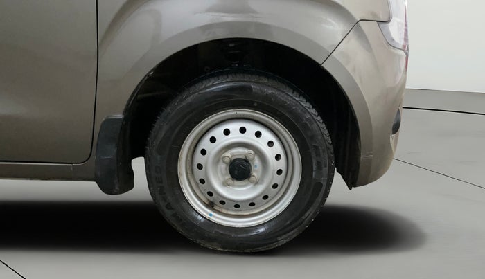 2022 Maruti New Wagon-R LXI CNG 1.0, CNG, Manual, 45,509 km, Right Front Wheel