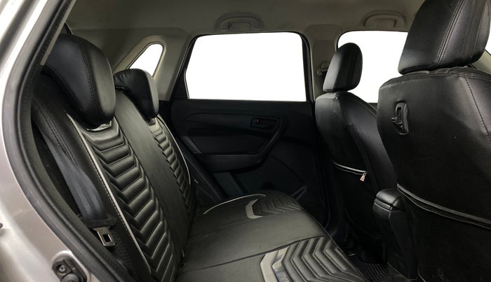 2021 Maruti Vitara Brezza VXI, CNG, Manual, 56,829 km, Right Side Rear Door Cabin