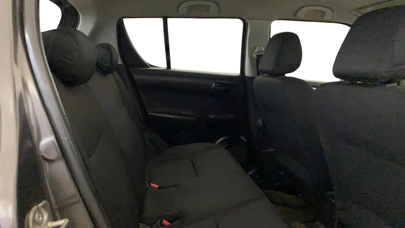 2017 Maruti Swift LXI (O), Petrol, Manual, 1,10,049 km, Right Side Rear Door Cabin
