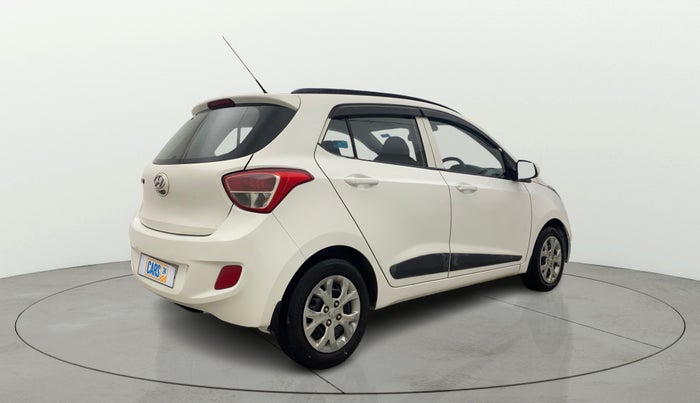 2016 Hyundai Grand i10 SPORTZ 1.2 KAPPA VTVT, Petrol, Manual, 93,454 km, Right Back Diagonal