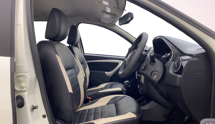 2019 Renault Duster RXS OPT CVT, Petrol, Automatic, 34,939 km, Right Side Front Door Cabin