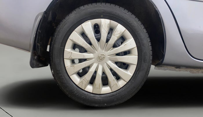 2014 Toyota Etios G, Petrol, Manual, 75,687 km, Right Rear Wheel