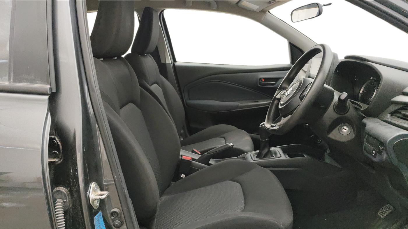 2022 Maruti Baleno DELTA PETROL 1.2, Petrol, Manual, 27,118 km, Right Side Front Door Cabin