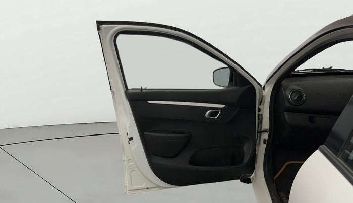 2022 Renault Kwid CLIMBER 1.0 AMT Dual Tone , Petrol, Automatic, 60,614 km, LHS Front Door