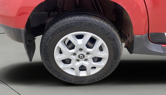 2018 Renault Duster RXL PETROL, Petrol, Manual, 20,319 km, Right Rear Wheel