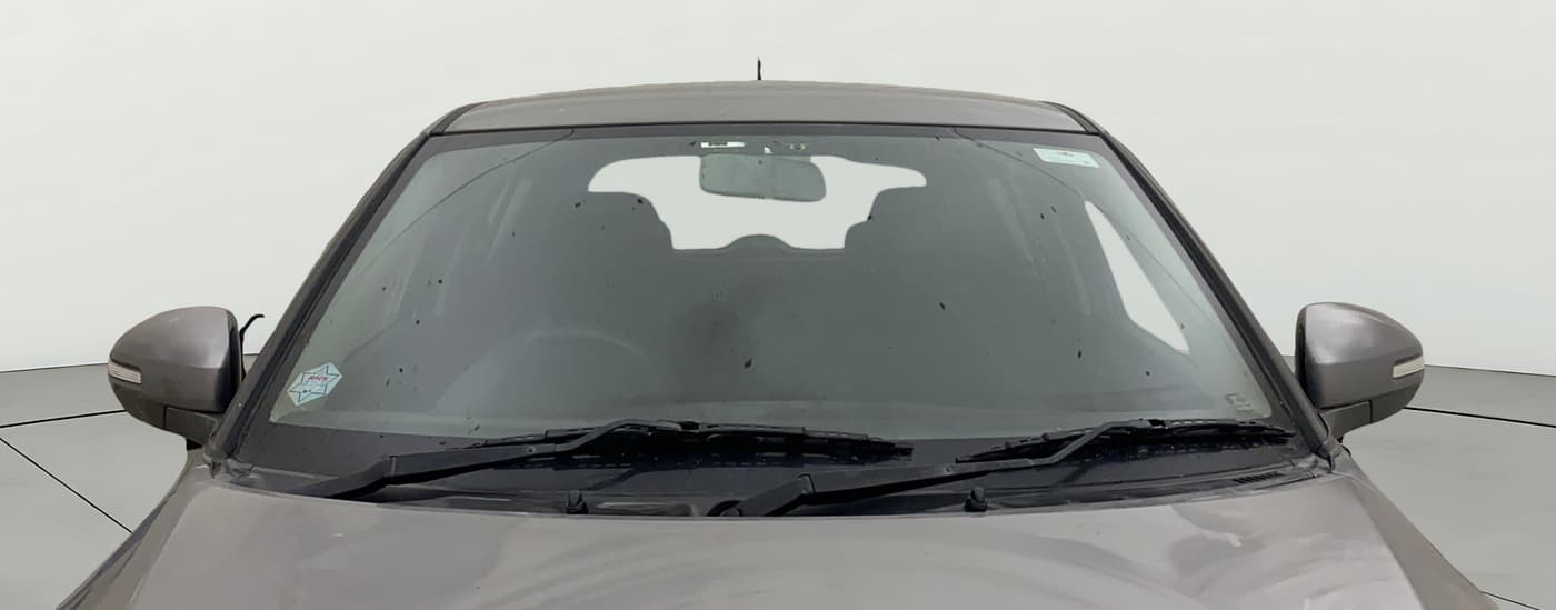 2017 Maruti Swift VXI, Petrol, Manual, 97,134 km, Front Windshield