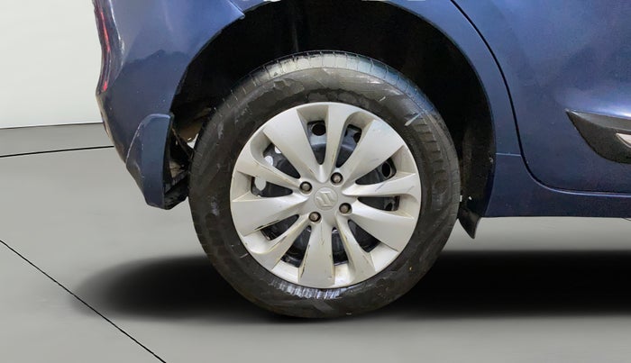 2017 Maruti Baleno DELTA PETROL 1.2, Petrol, Manual, 45,501 km, Right Rear Wheel