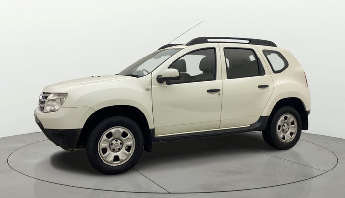 2013 Renault Duster RXE PETROL, Petrol, Manual, 54,461 km, Left Front Diagonal