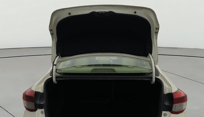 2018 Toyota YARIS G CVT, Petrol, Automatic, 46,840 km, Boot Door Open