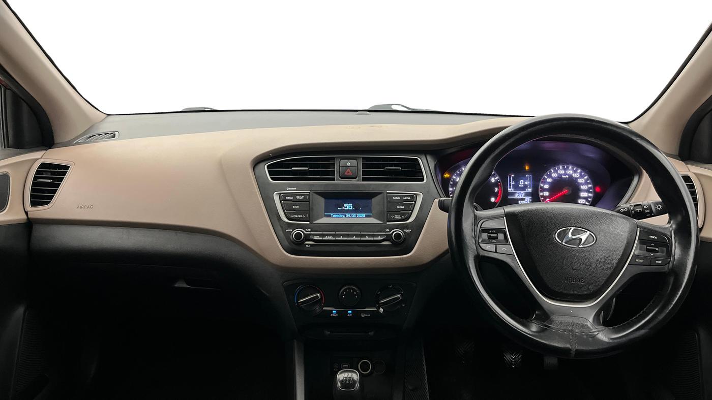2018 Hyundai Elite i20 SPORTZ 1.2, Petrol, Manual, 53,771 km, Dashboard