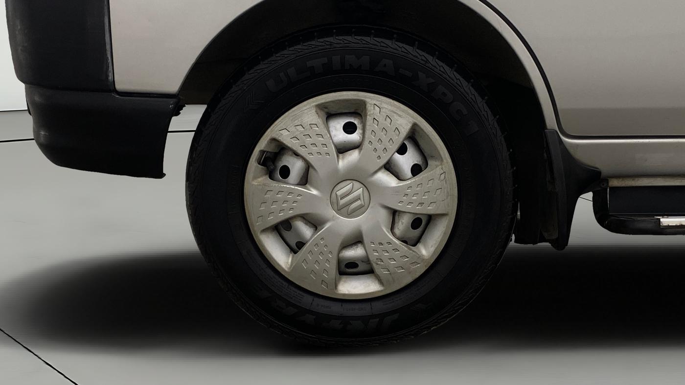 2023 Maruti Eeco 5 STR AC, Petrol, Manual, 38,172 km, Left Front Wheel