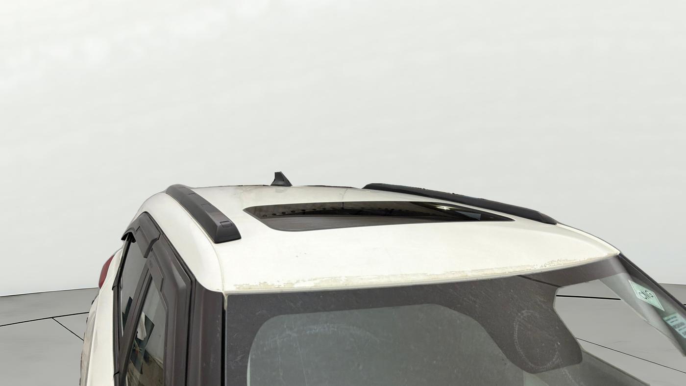 2023 Tata PUNCH ACCOMPLISHED DAZZLE SUNROOF CNG MT, CNG, Manual, 81,360 km, Roof