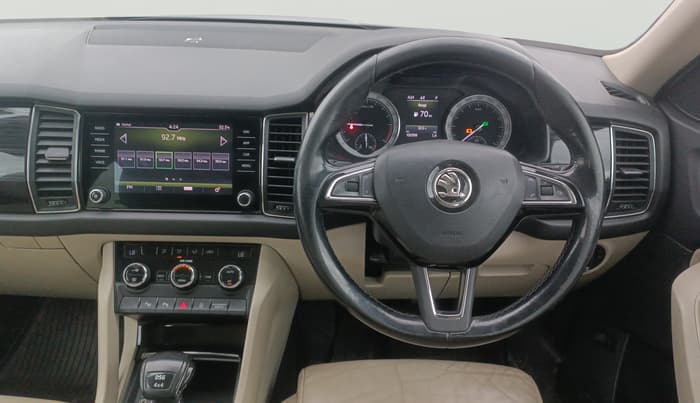 2017 Skoda Kodiaq STYLE 2.0 TDI 4X4 AT, Diesel, Automatic, 1,00,397 km, Steering Wheel Close Up