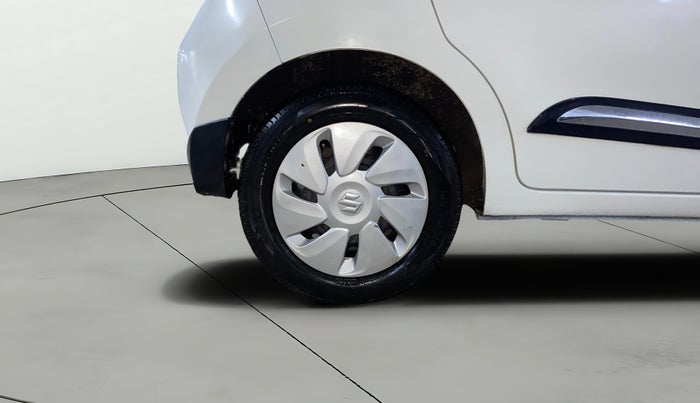2018 Maruti Celerio ZXI, CNG, Manual, 56,814 km, Right Rear Wheel