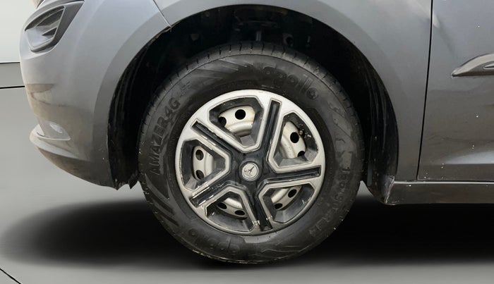 2020 Tata ALTROZ XM PETROL, Petrol, Manual, 54,879 km, Left Front Wheel