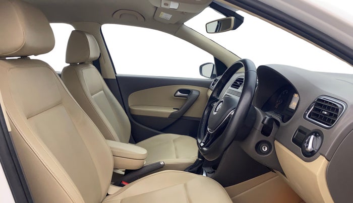 2018 Volkswagen Vento 1.2 TSI HIGHLINE PLUS AT, Petrol, Automatic, 60,751 km, Right Side Front Door Cabin