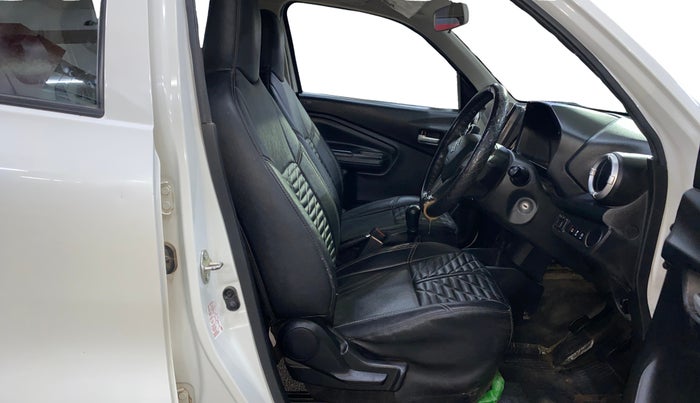 2024 Maruti Celerio VXI, Petrol, Manual, 17,437 km, Right Side Front Door Cabin