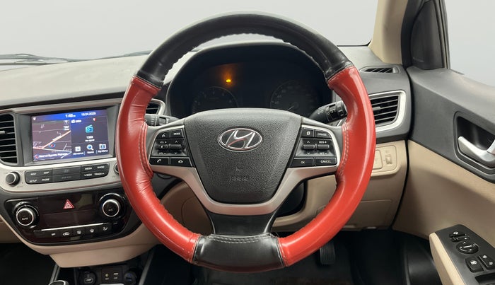 2019 Hyundai Verna 1.6 VTVT SX + AT, Petrol, Automatic, 48,992 km, Steering Wheel Close Up