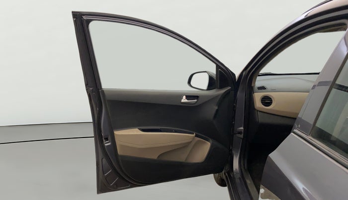 2016 Hyundai Grand i10 SPORTZ 1.2 KAPPA VTVT, Petrol, Manual, 61,487 km, LHS Front Door