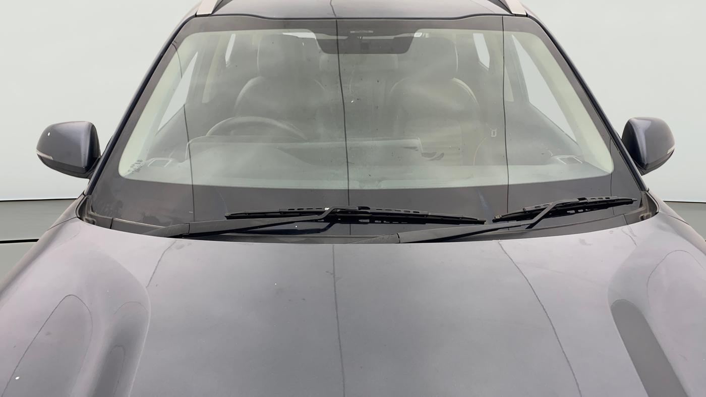 2020 KIA SONET HTX 1.0 IMT, Petrol, Manual, 74,360 km, Front Windshield