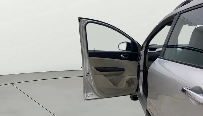 2020 Renault TRIBER RXZ, Petrol, Manual, 75,385 km, LHS Front Door