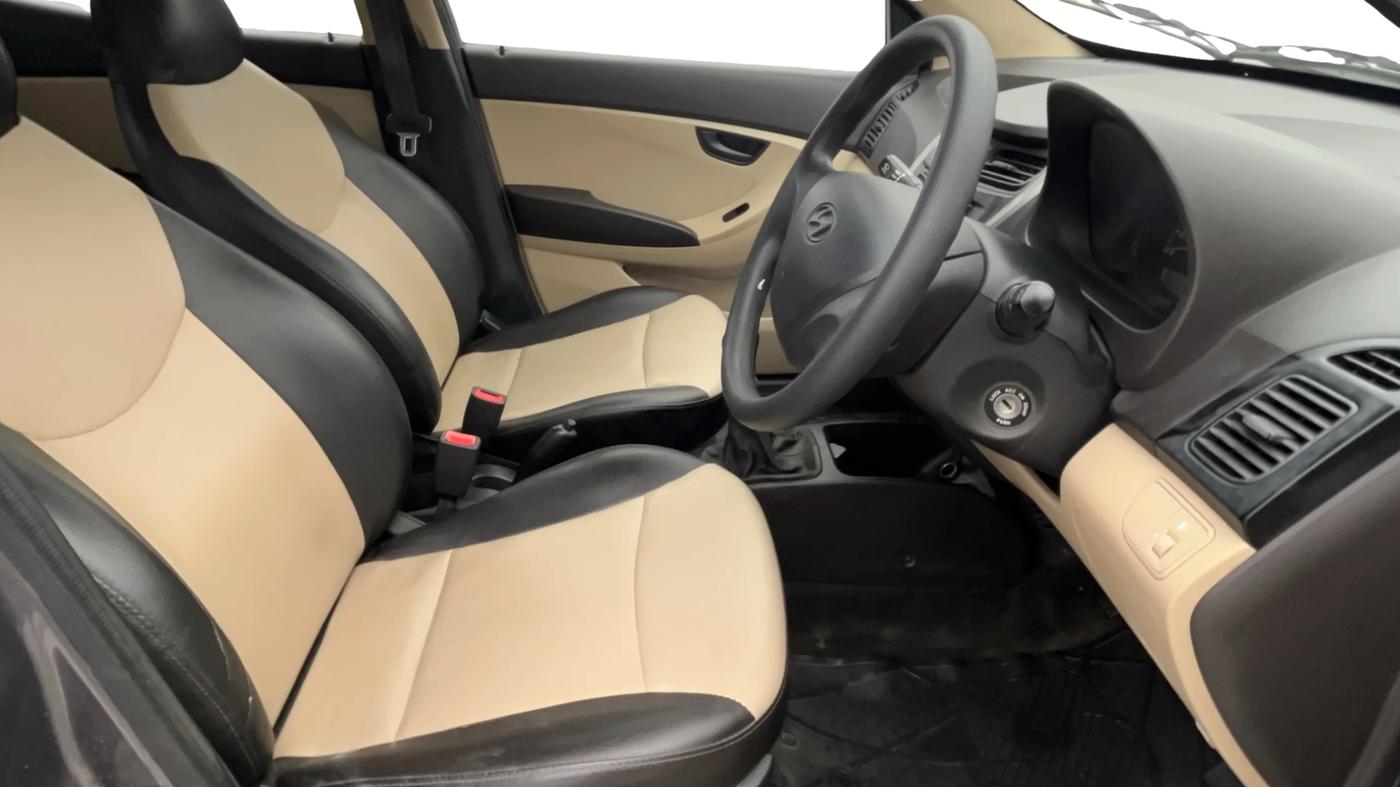 2015 Hyundai Eon ERA +, Petrol, Manual, 91,906 km, Right Side Front Door Cabin